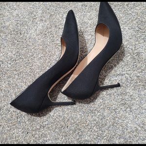 Manolo Blahnik Black Heels
